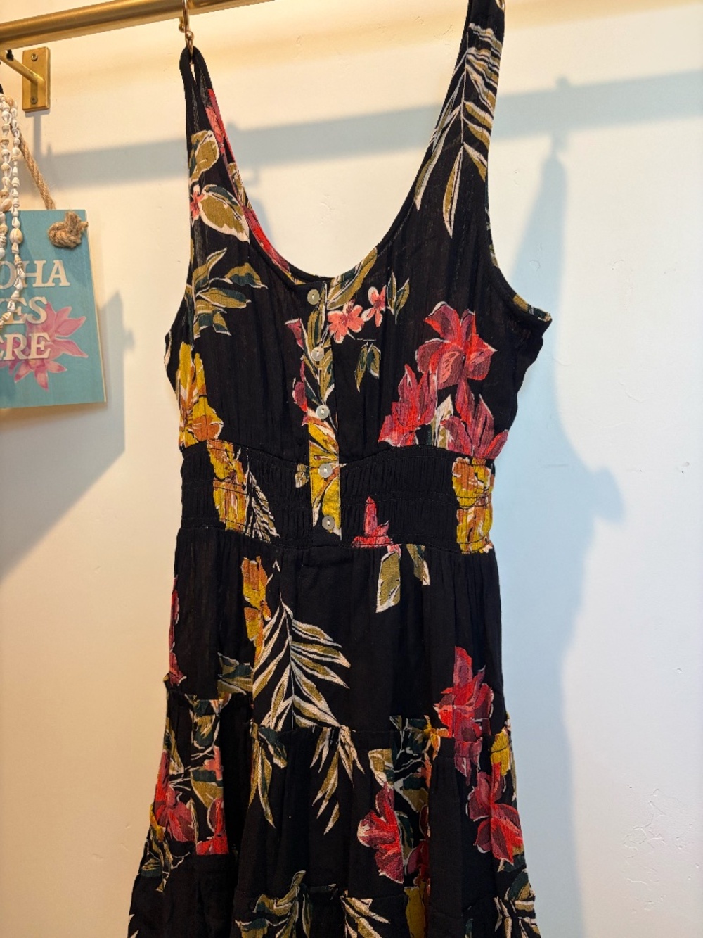 BILLABONG Dress black red gold floral flowers beach